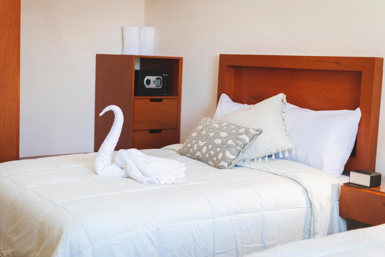 La Lola Hotel & Suites Mazatlán Exteriör bild